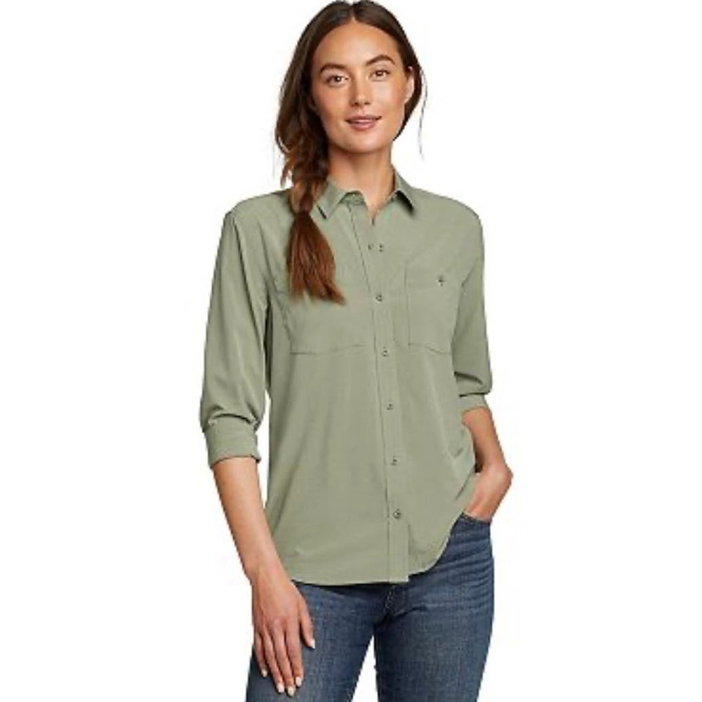 Eddie Bauer Women's Button-Down Shirt in Light Sage